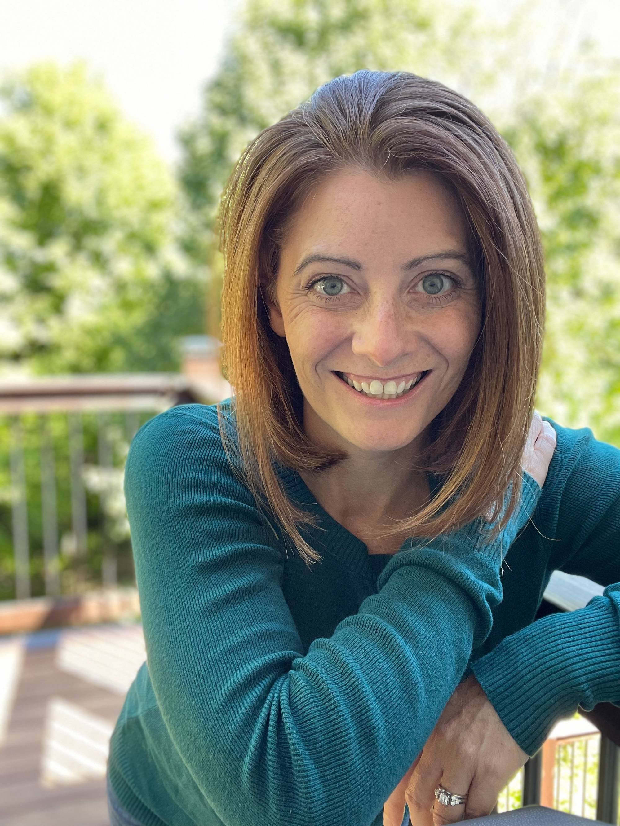 Carrie Zeilstra smiling.